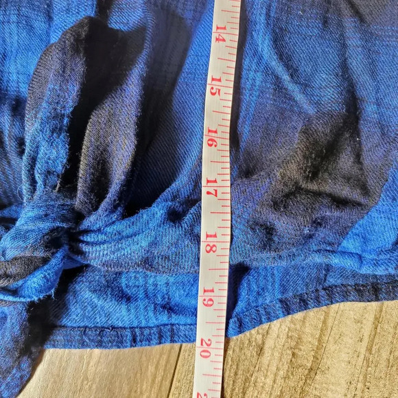 Sim & Sam Flannel Plaid Button Down Tie Front Top Size Medium - Picture 6 of 12